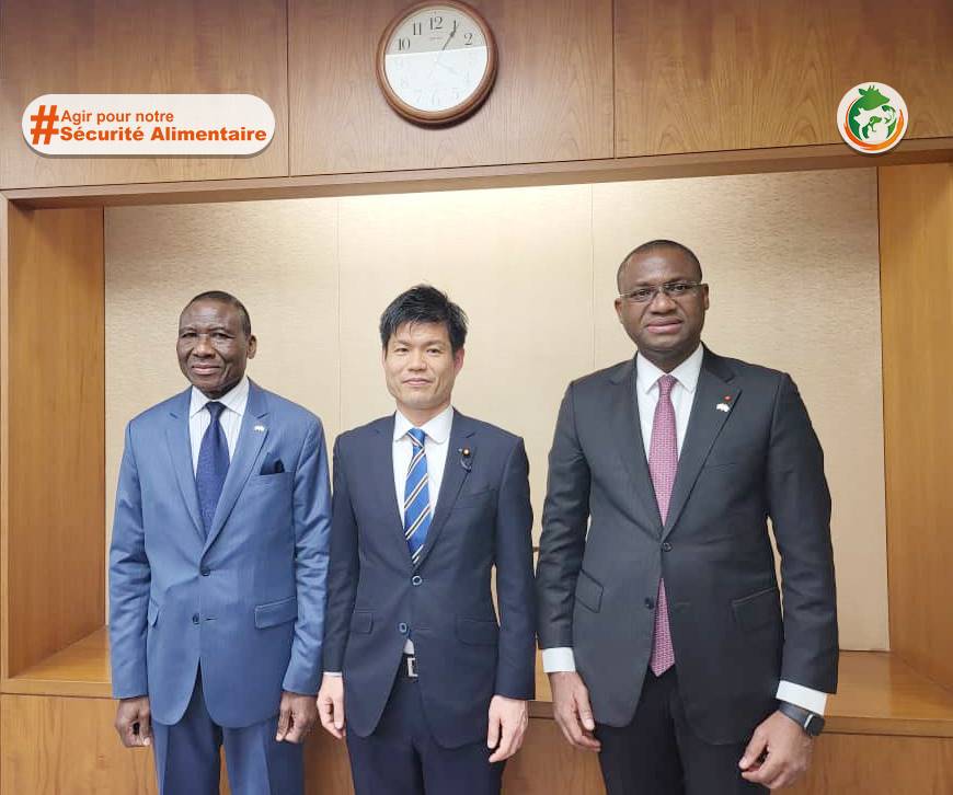 Le Ministre ,Monsieur Sidi Tiémoko TOURE poursuit sa mission au Japon